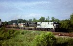 Louisville & Nashville U30C #1560, leading SCL train #329 and SD45 2013, B23-7 5152, GP9 1022 and GP40-2 6618, 